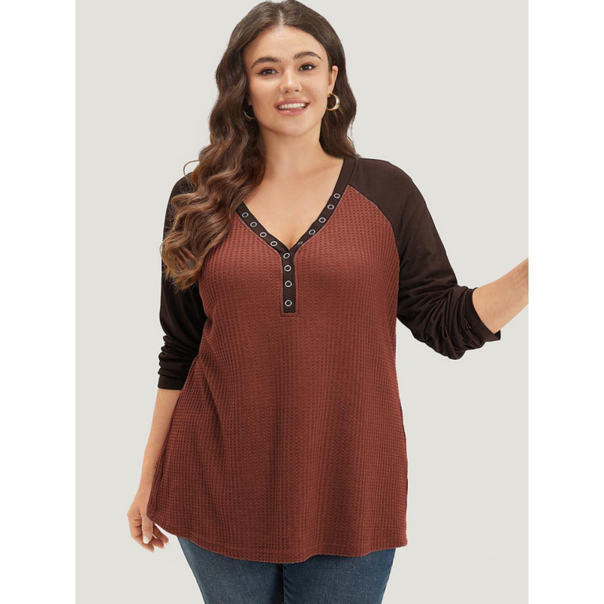 Plus Size Waffle Knit Raglan Sleeve Metal Buckle Detail T-shirt SlateGray Women Casual Contrast Plain Everyday T-shirts BloomChic 30/6X Product Image