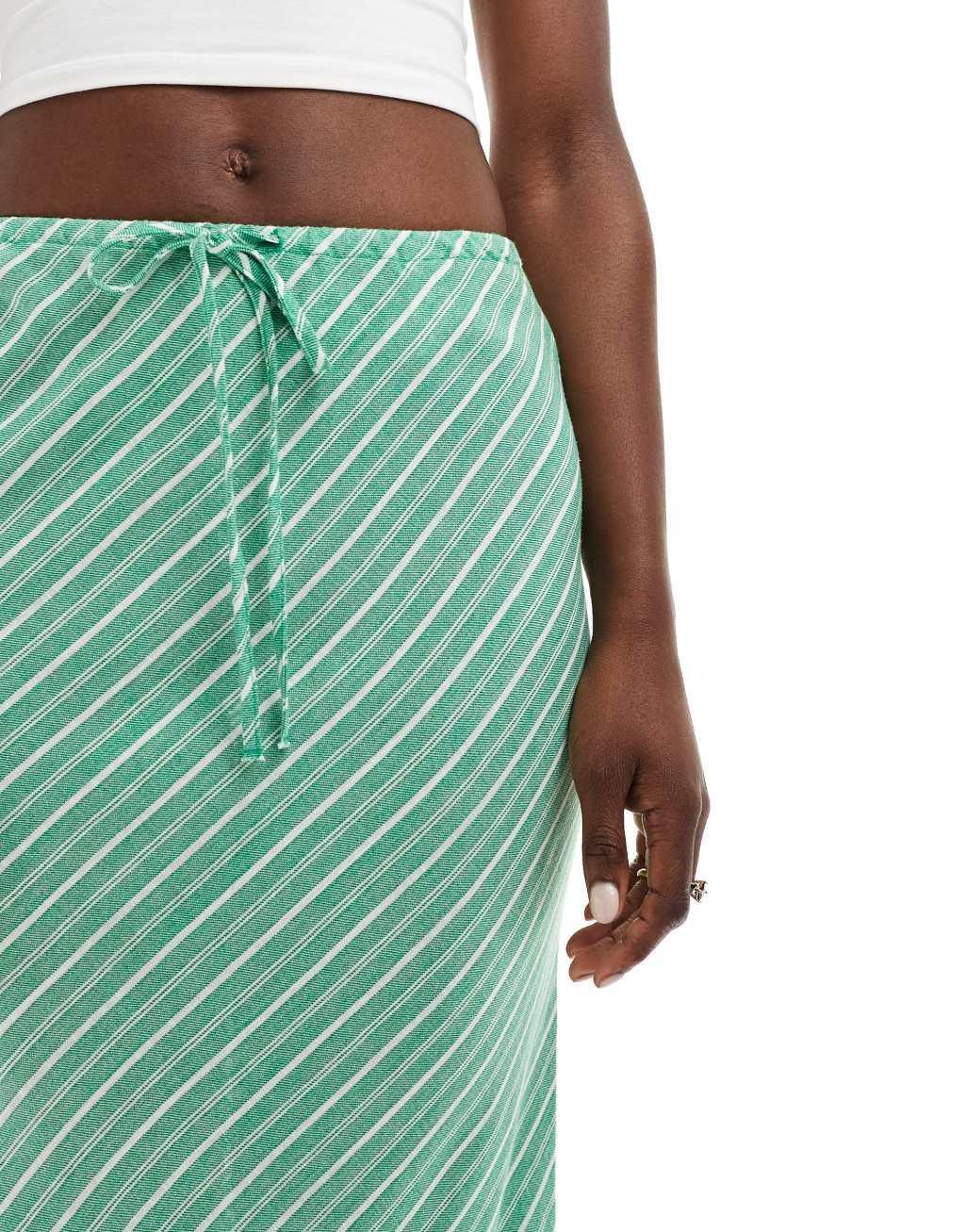 Stradivarius linen blend maxi skirt in green stripe  Product Image