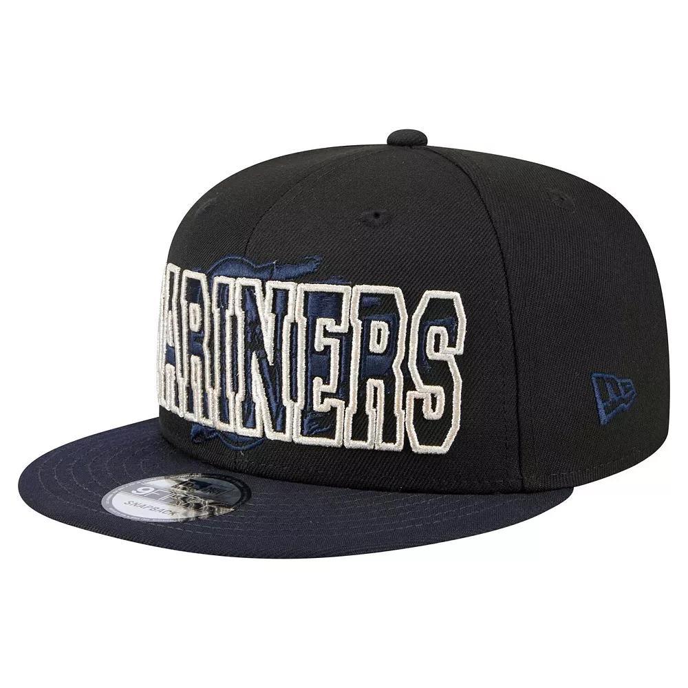 Men's New Era Black Chicago Blackhawks Core 59FIFTY Fitted Hat, Size: 7 3/8 Product Image