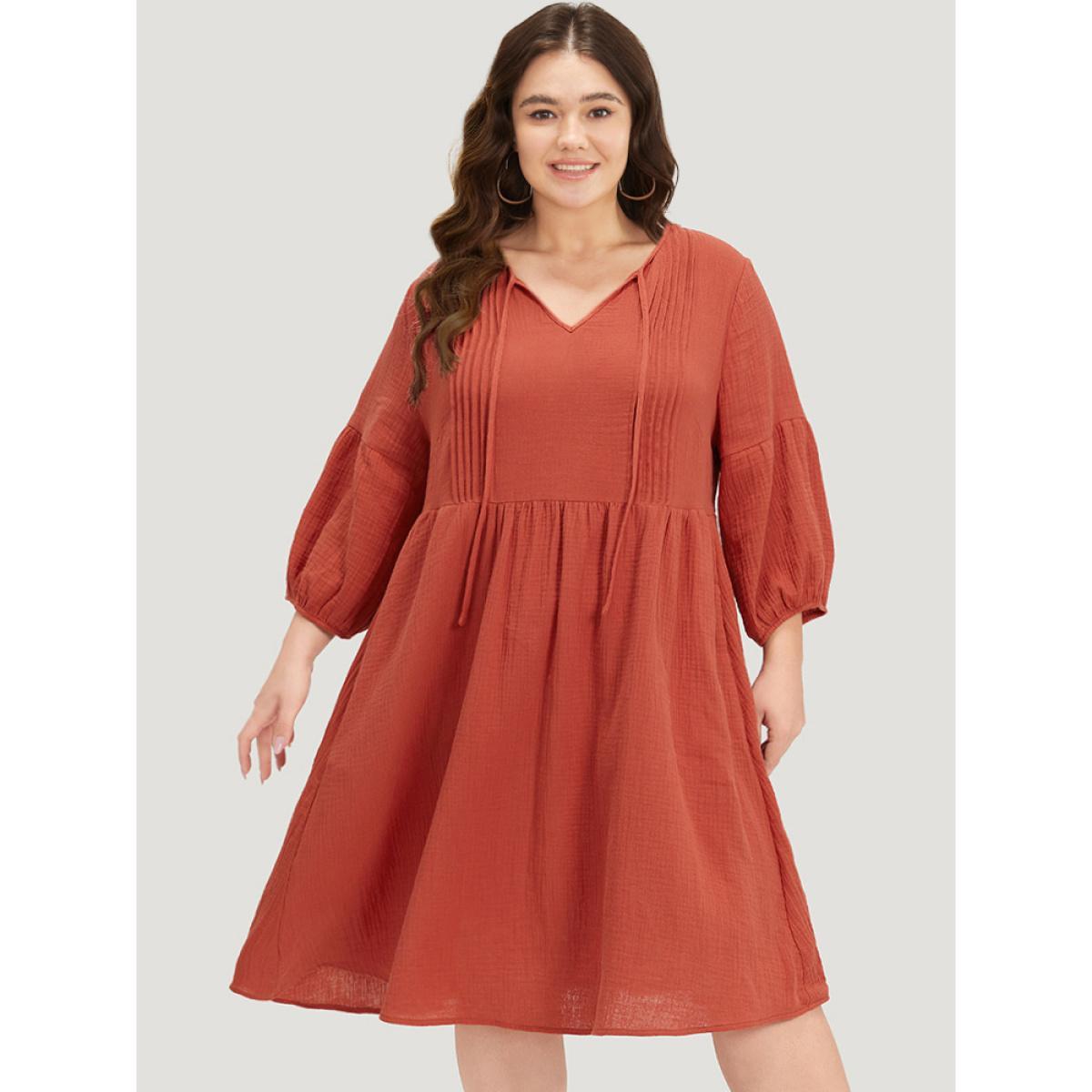 Plus Size Plain Pocket Pleated Ties Elastic Cuffs Dress Coral Women Vacation Elastic cuffs V-neck Elbow-length sleeve Curvy Midi Dress BloomChic 18-20/2X Product Image