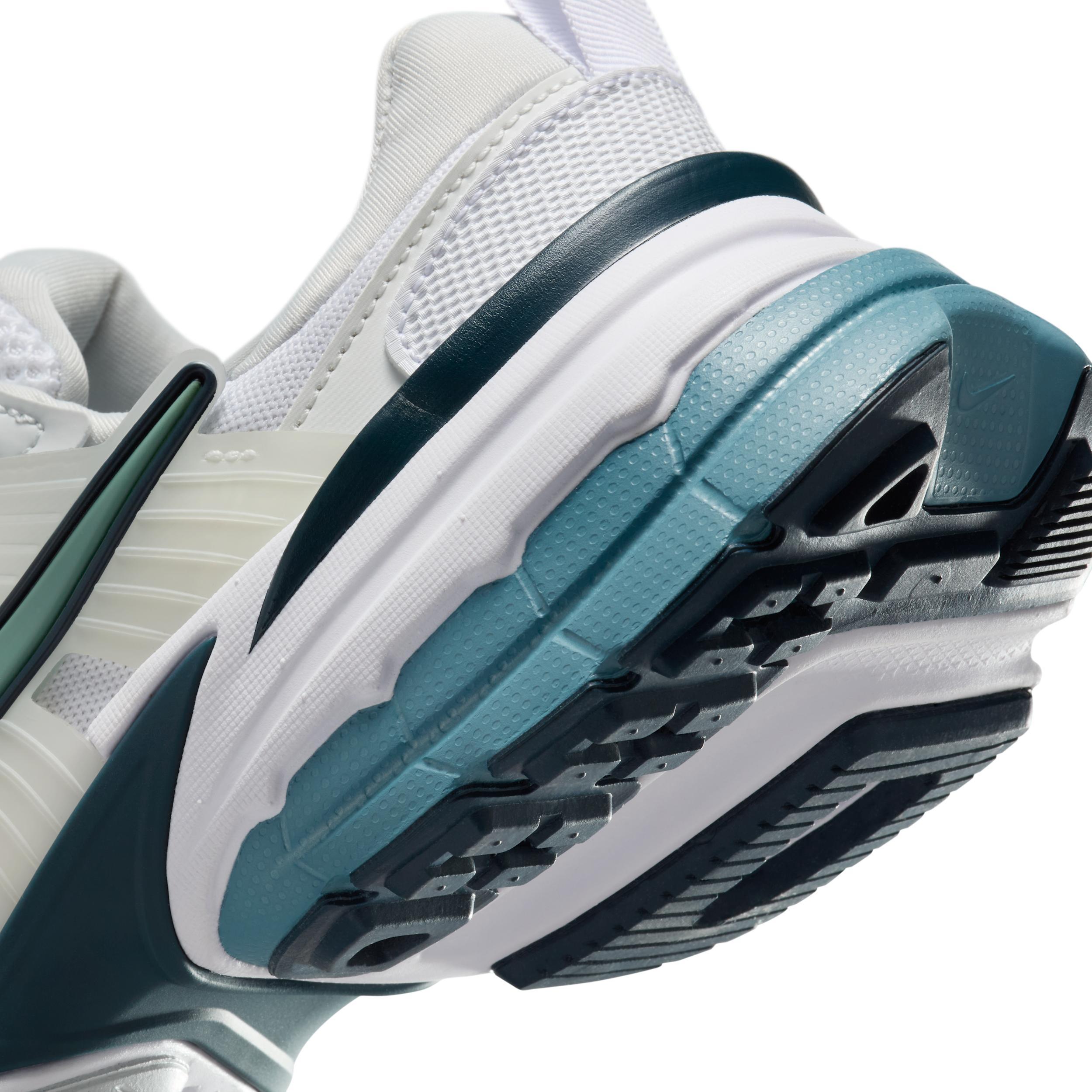Nike Women's V2K Run Shoes Product Image