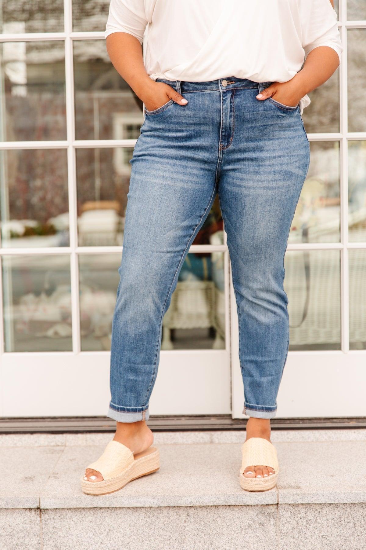 High Waist Slim Fit Jeans (Online Exclusive) Product Image