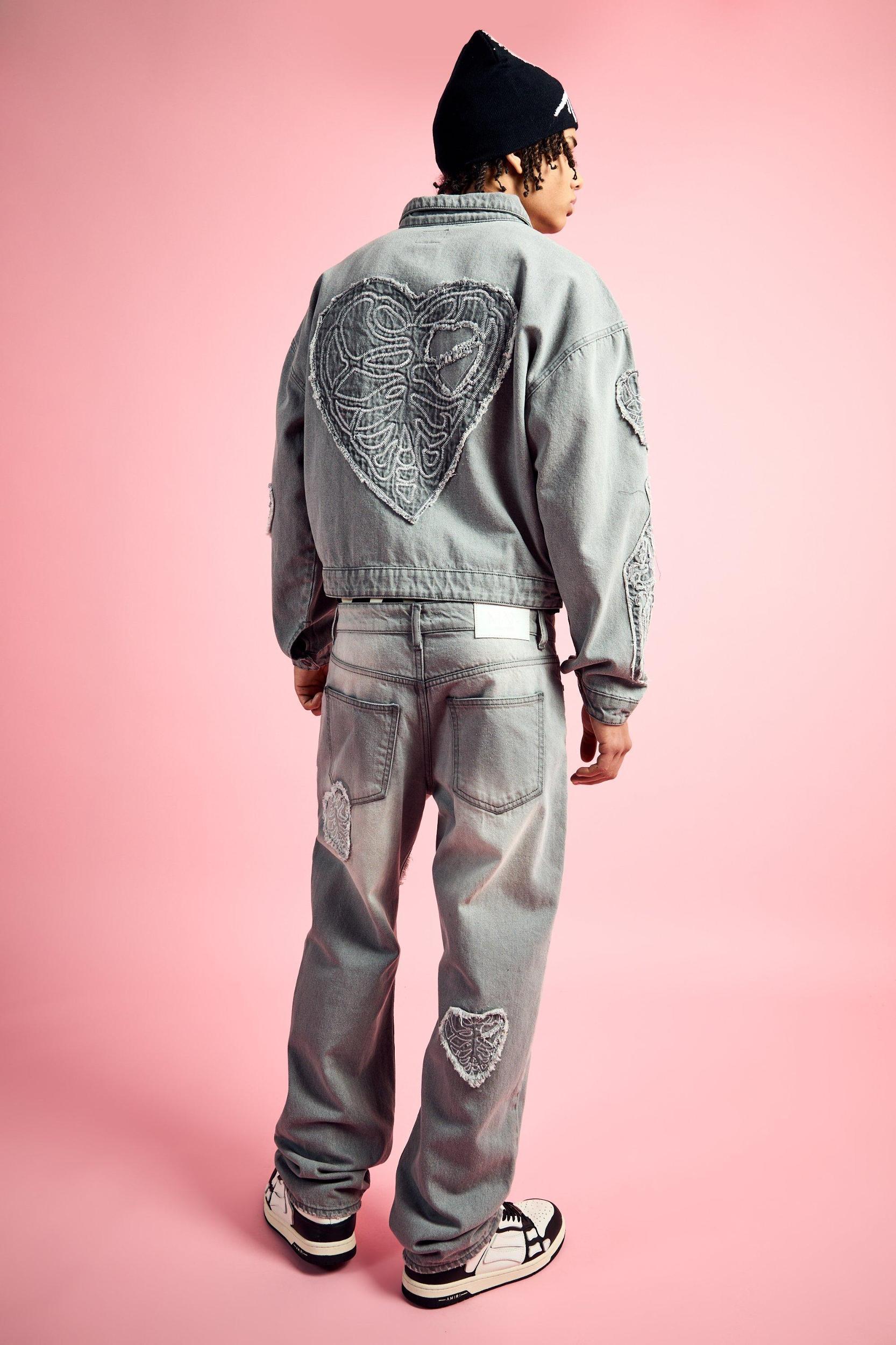 Relaxed Rigid Heart Applique Jean In Light Grey | boohooMAN USA Product Image