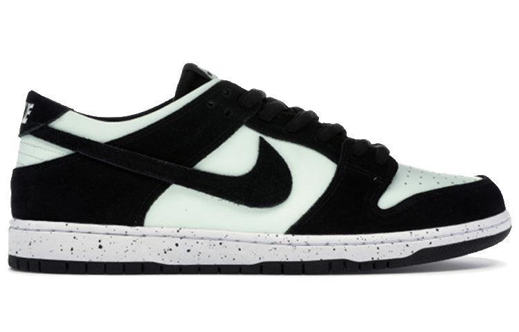 NIKE Dunk High Retro Sneakers In Black And White Product Image