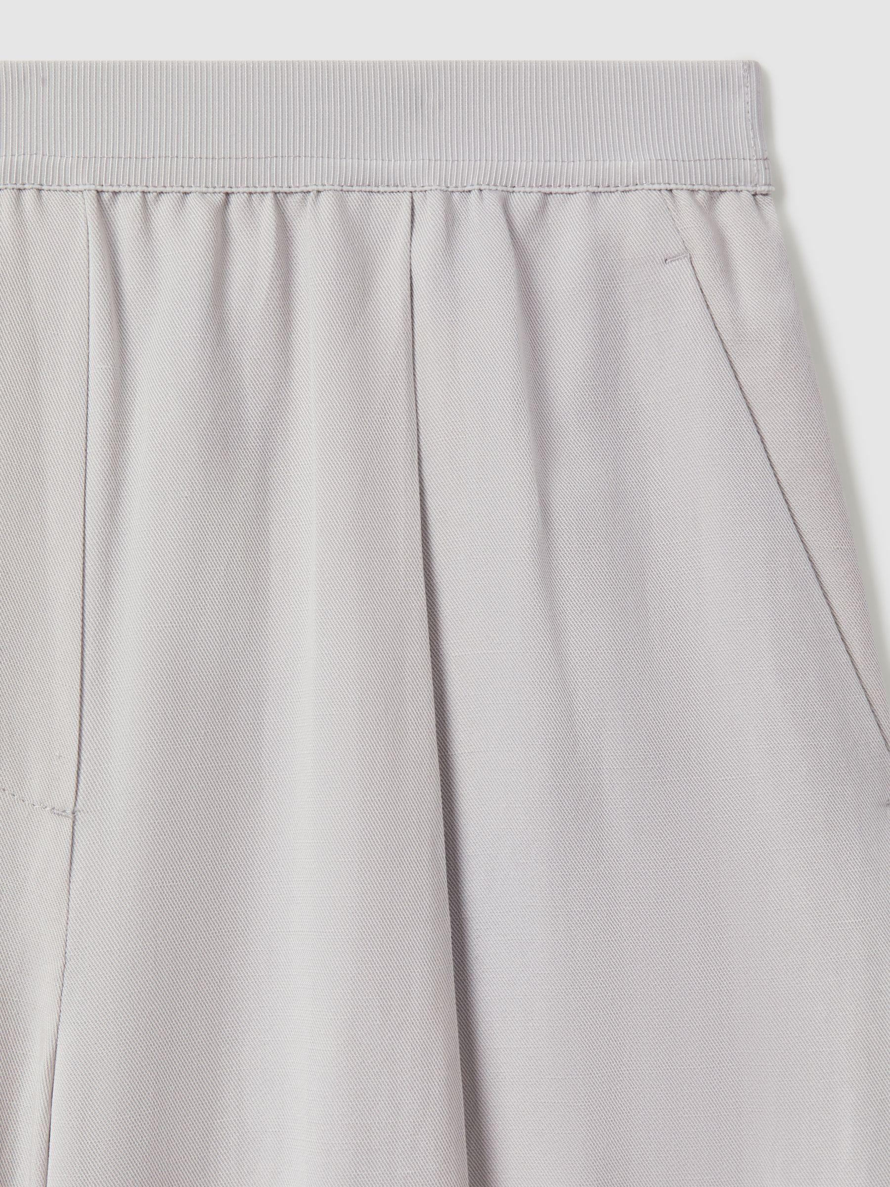 Lyocell-Linen Wide Leg Trousers in Light Blue Product Image