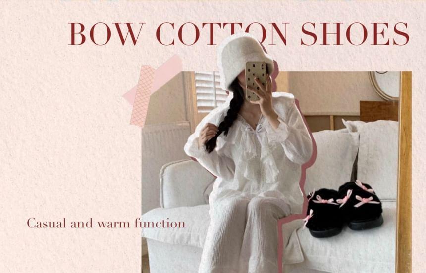 Heart Bow Fluffy Slippers Product Image