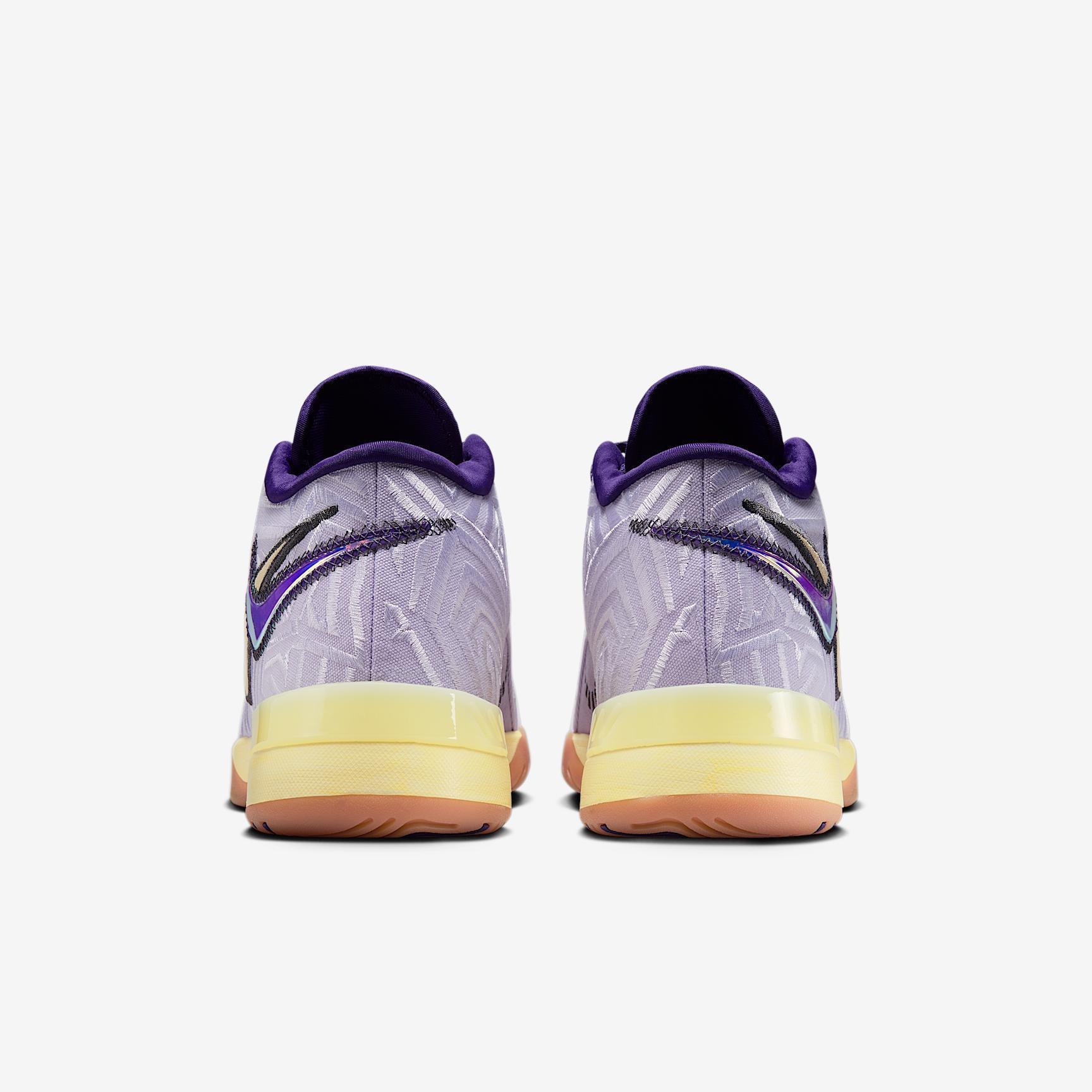 LeBron NXXT Genisus Basketball Shoes Product Image