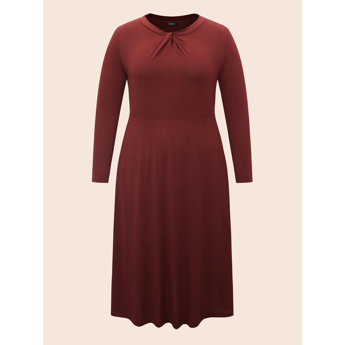 Plus Size Plain Twist Neck Midi Dress Burgundy Women At the Office Twist Asymmetrical Neck Long Sleeve Curvy BloomChic 22-24/3X Product Image