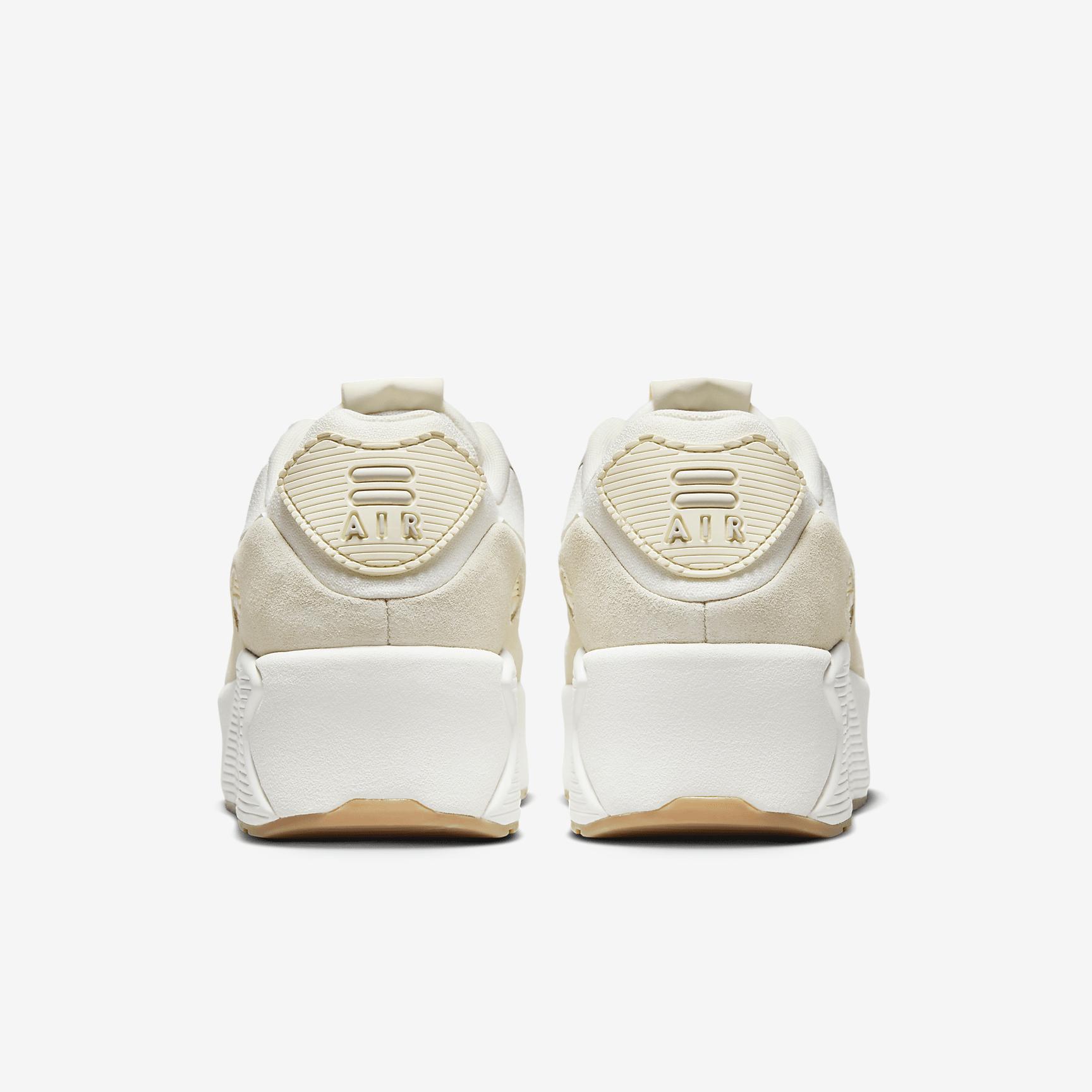 Nike Air Max 90 LV8 Women's Shoes Product Image