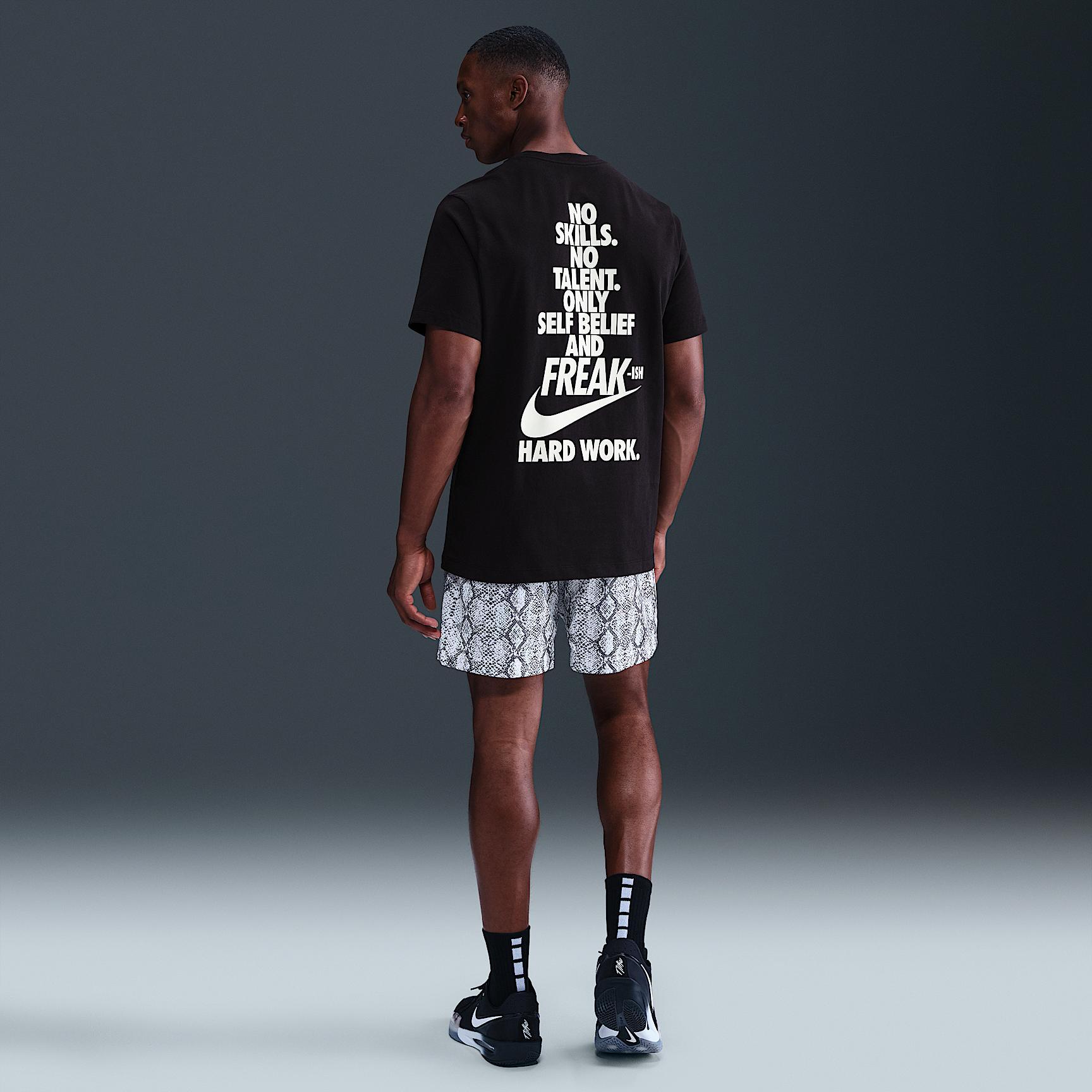 Giannis Men's T-Shirt Product Image
