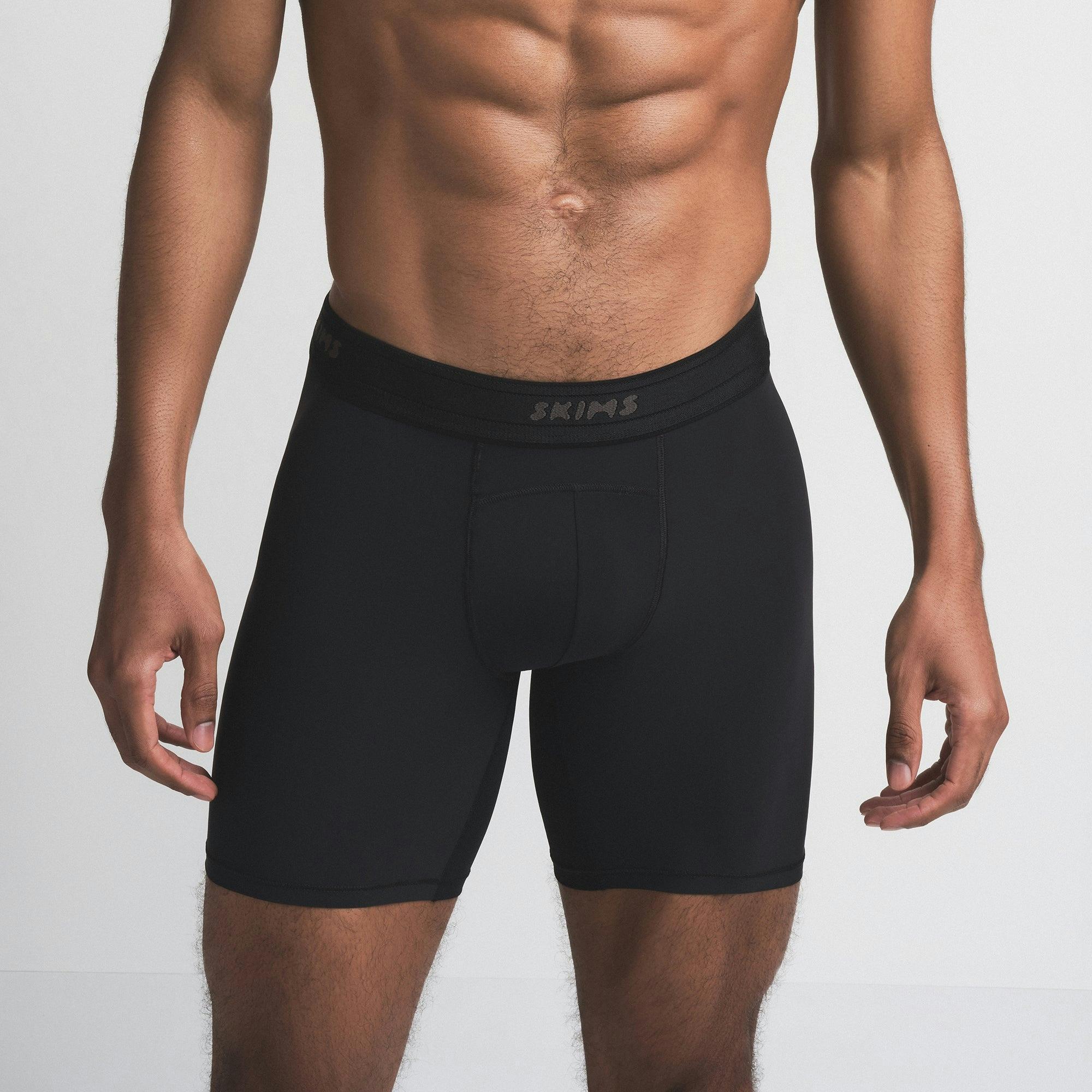 SKIMS SPORT MENS 7" BOXER BRIEF | OBSIDIAN Product Image