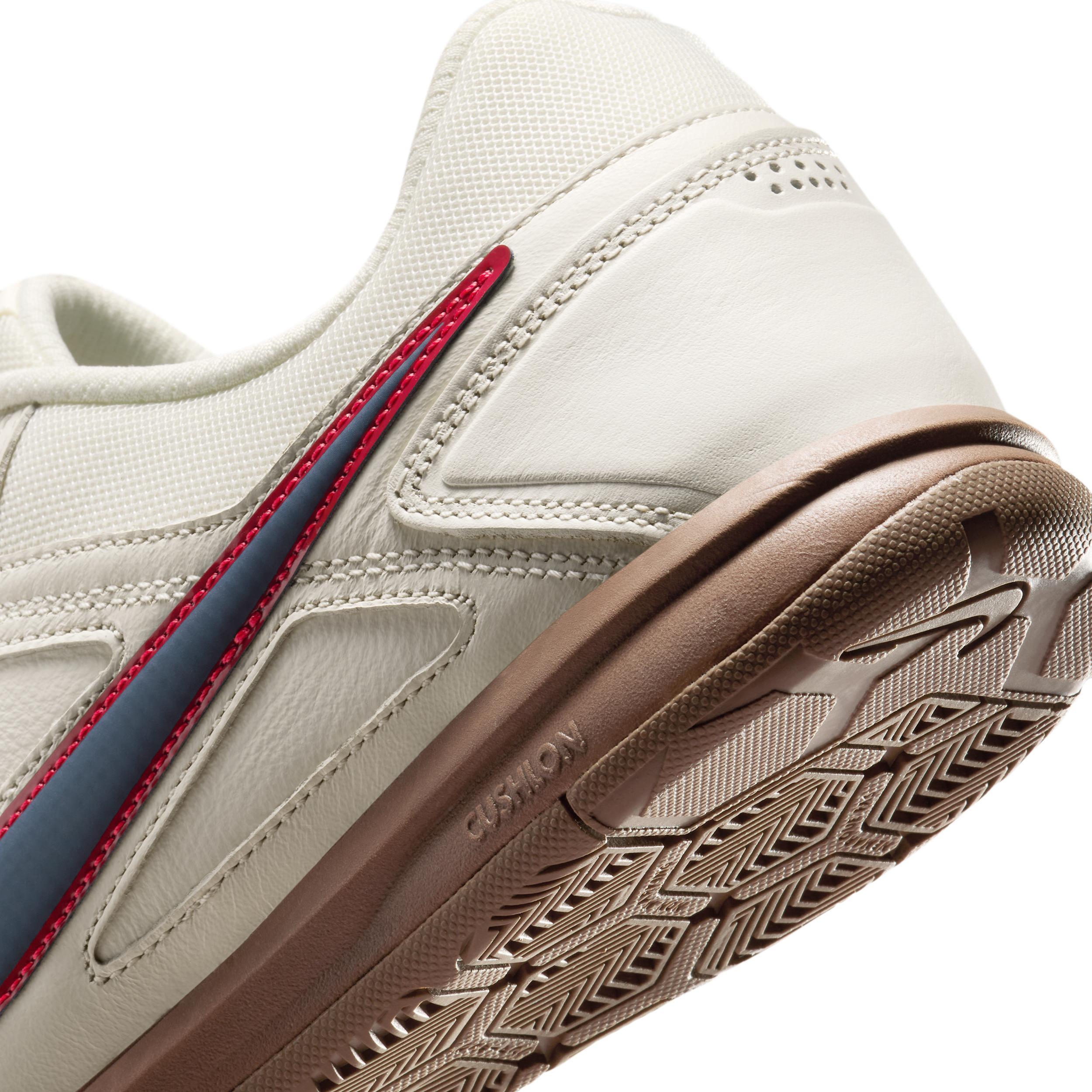 Nike Men's Gato Shoes Product Image