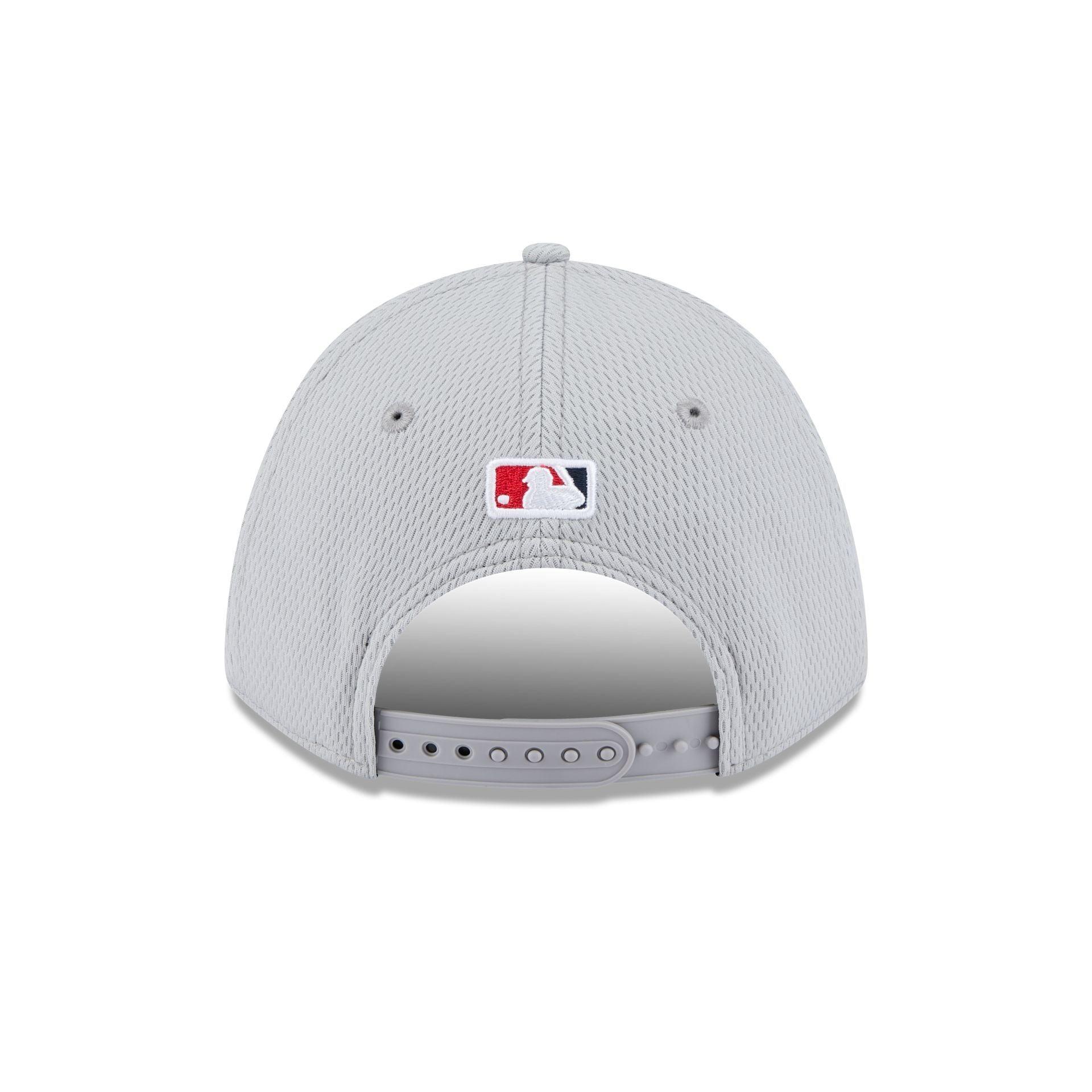 Washington Nationals 2025 Clubhouse Gray 9FORTY M-Crown Snapback Hat Male Product Image