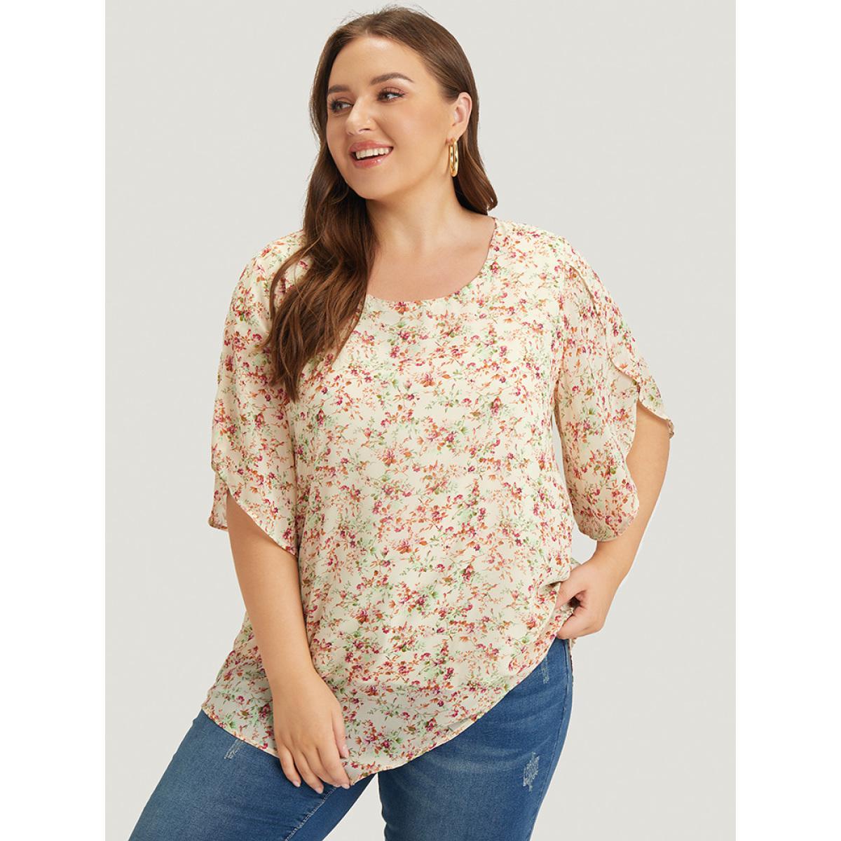 Plus Size White Ditsy Floral Split Petal Sleeve Crew Neck Blouse Women Elegant Short sleeve Round Neck Dailywear Blouses BloomChic 28/5X Product Image