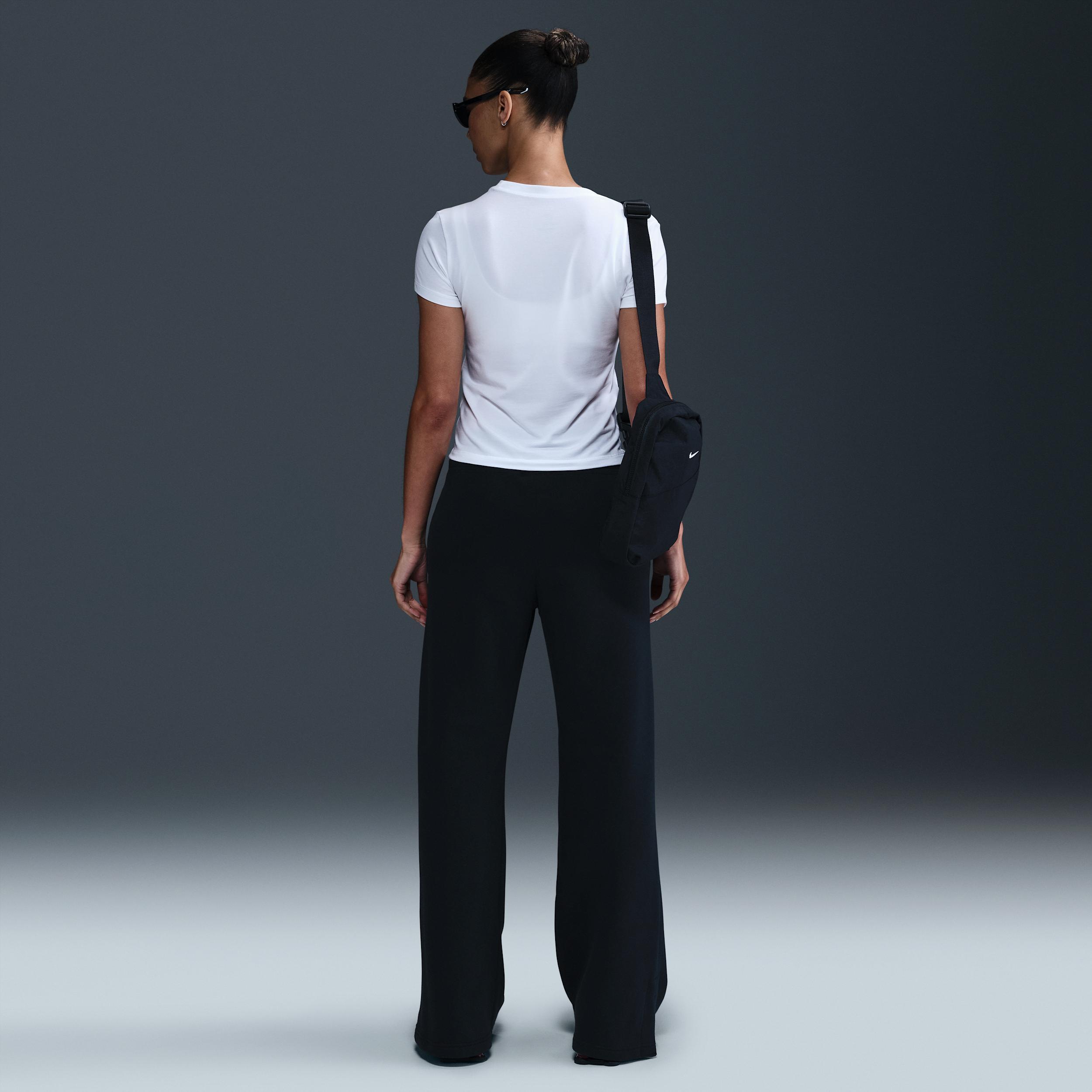 Nike Sportswear Chill Knit Women's Slim Cropped T-Shirt Product Image