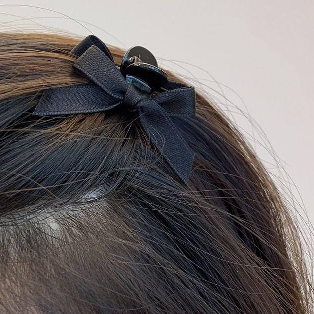 Ribbon Bow Hair Clip Product Image