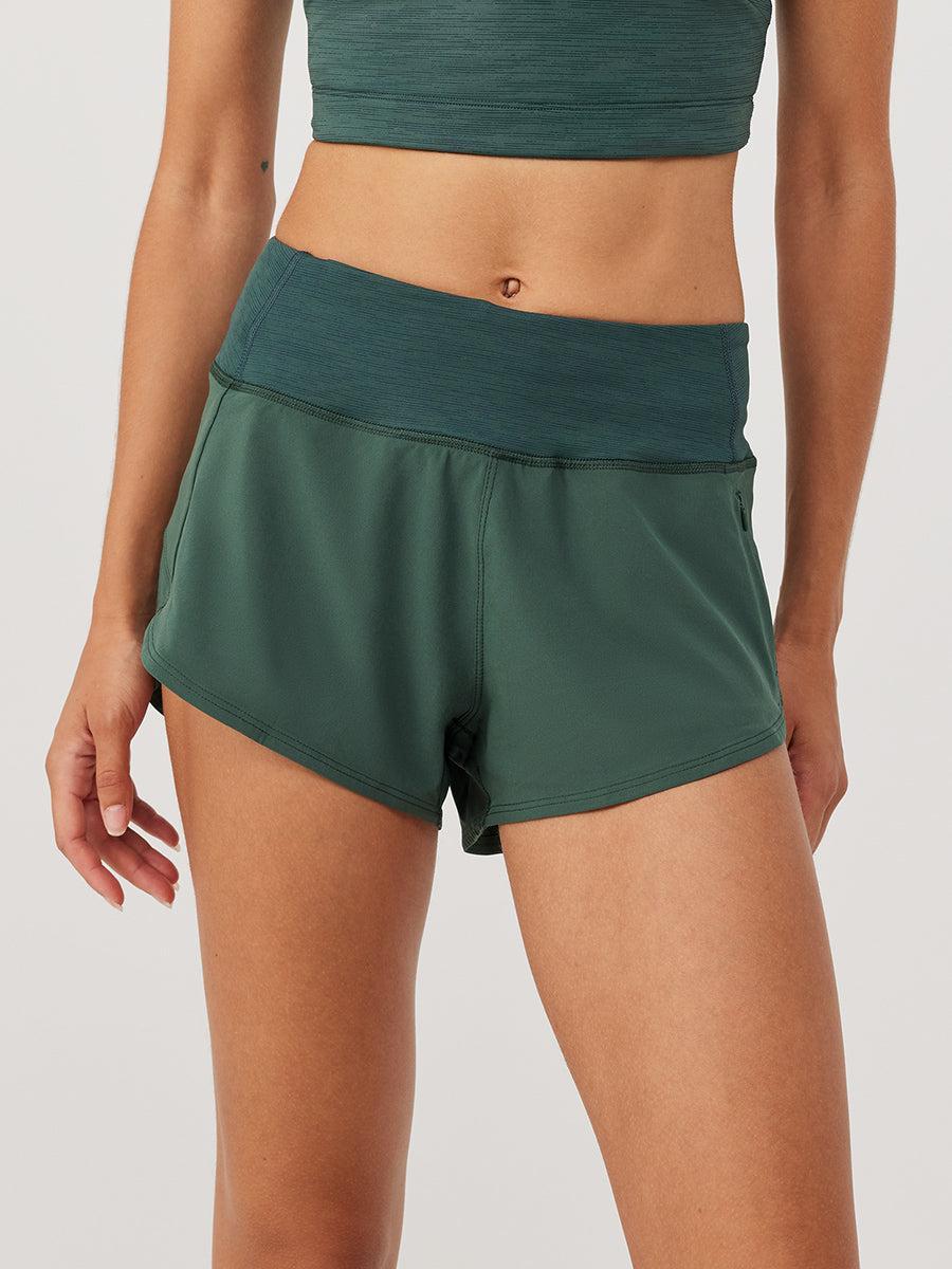 Hudson 2.5" Short Female Product Image