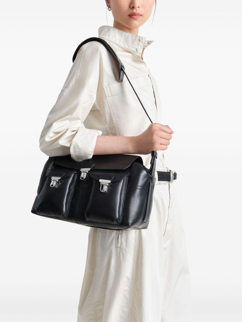 medium Gear shoulder bag Product Image