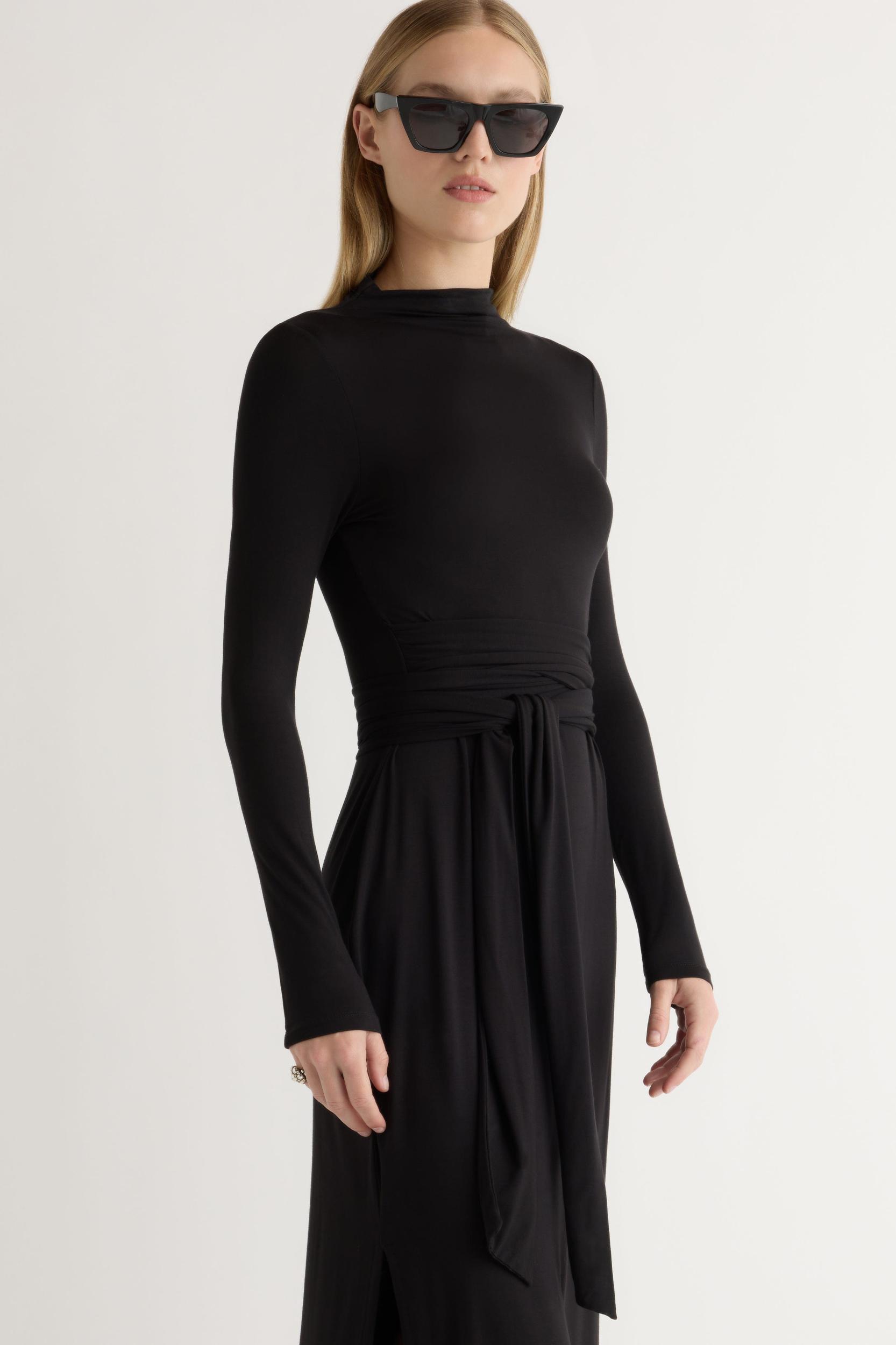 Vero Tie-Front Long-Sleeve Dress Product Image