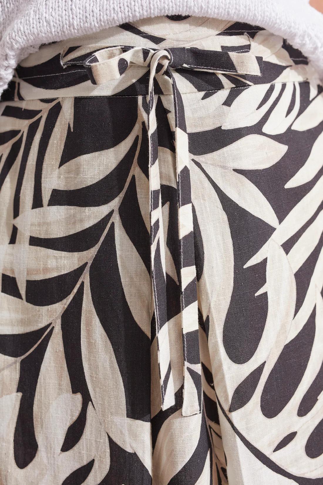 Pull on skirt with front pleat Product Image