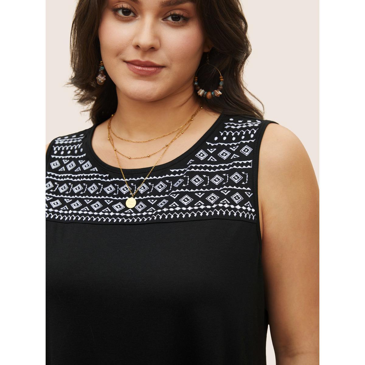 Plus Size Bandana Geometric Embroidered Tank Top Women Black Resort Embroidered Round Neck Vacation Tank Tops Camis BloomChic 12/L Product Image