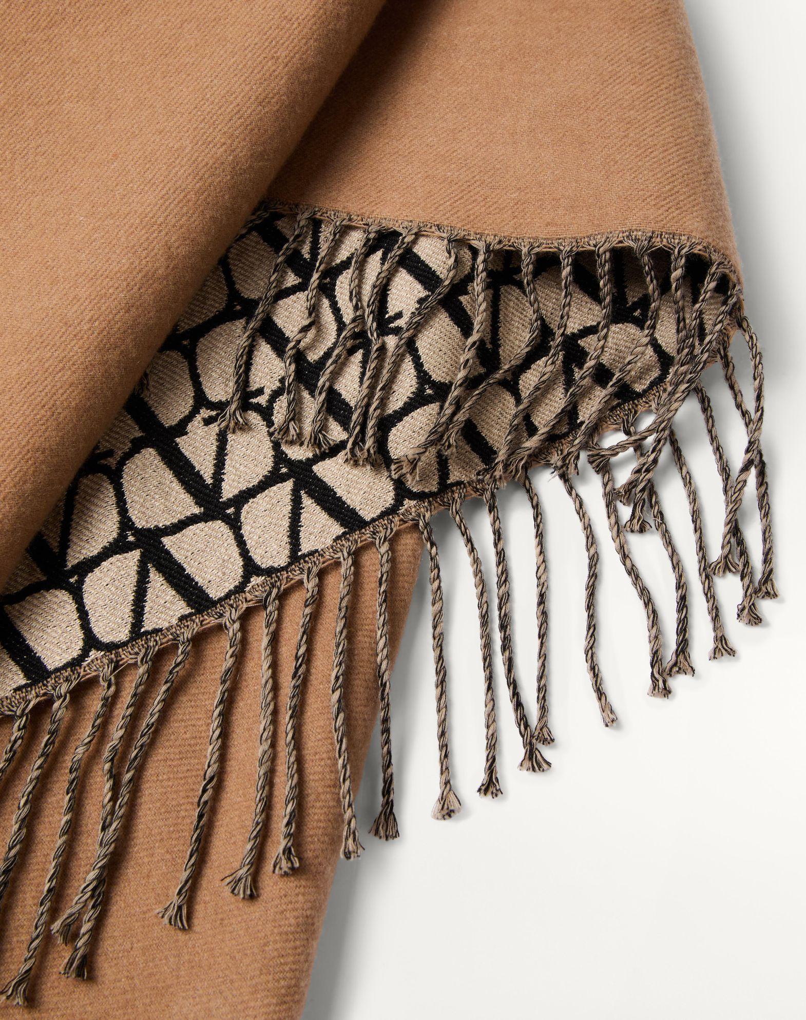 Double Toile Iconographe Poncho In Wool, Silk And Cashmere  Product Image