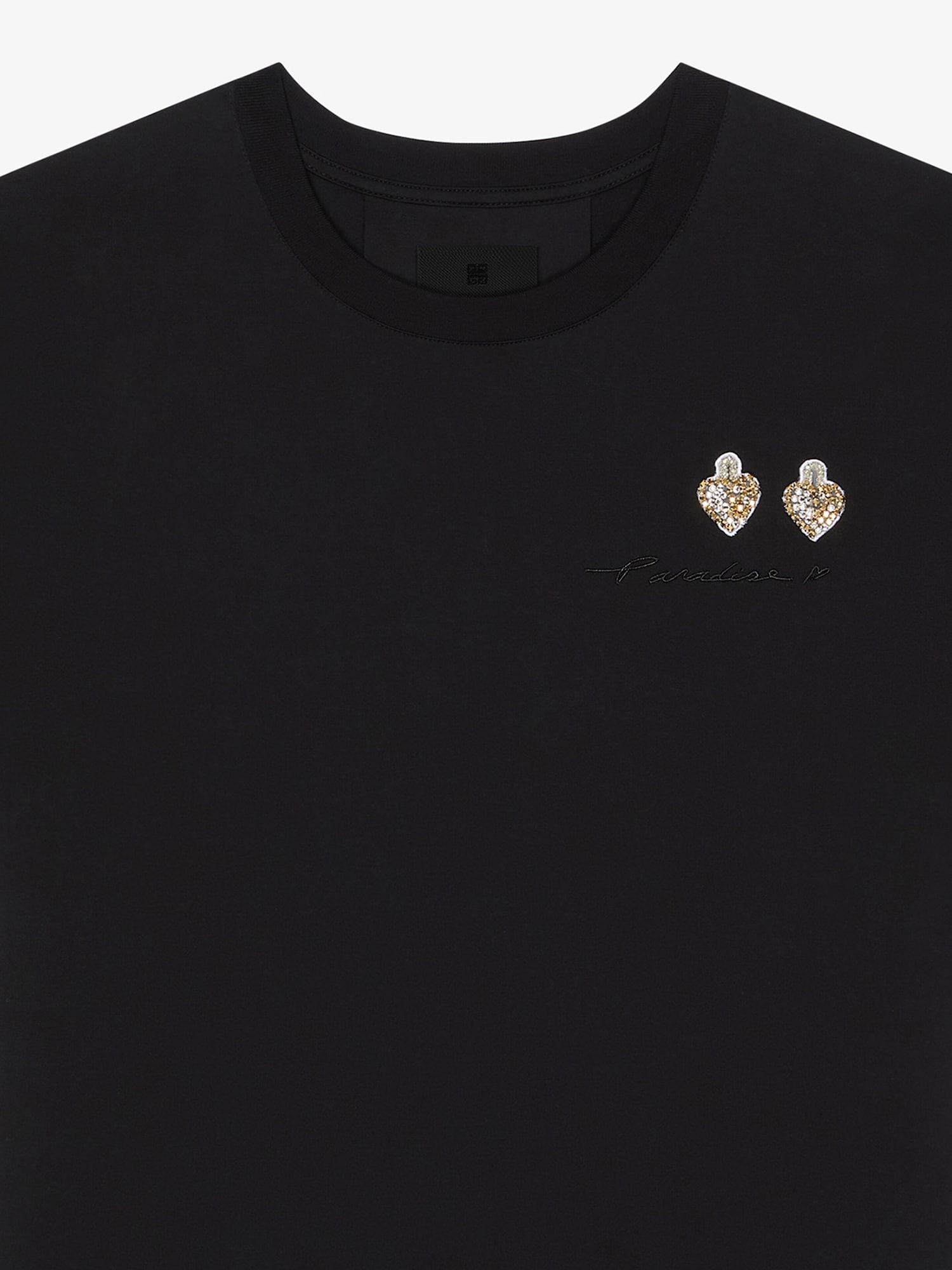 T-shirt in cotton with patches Product Image