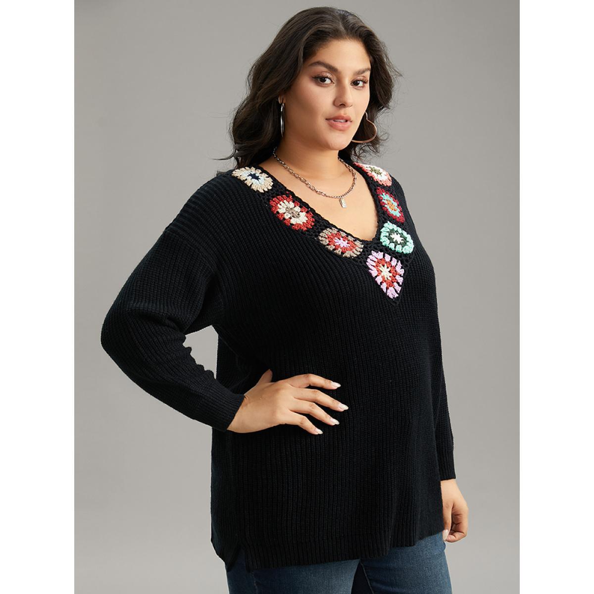 Plus Size Plain Floral Broderie Anglaise Contrast Pullover Black Women Casual Loose Long Sleeve V-neck Dailywear Pullovers BloomChic 18-20/2X Product Image