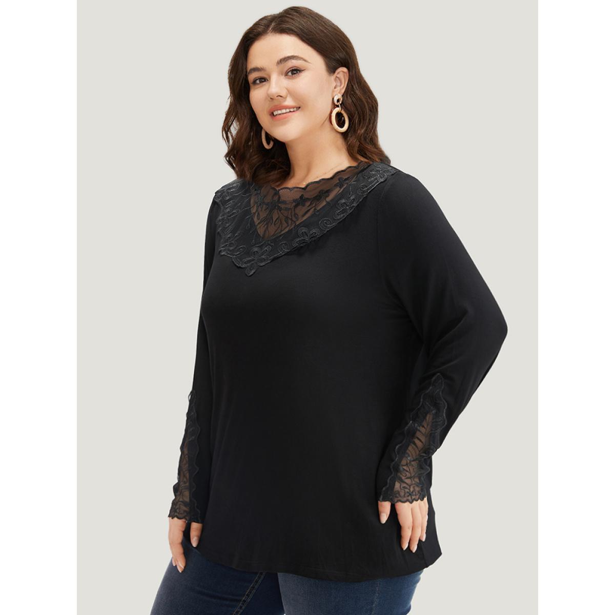 Plus Size Halloween Plain Crochet Lace Mesh T-shirt Black Women Elegant Plain Plain Round Neck Dailywear T-shirts BloomChic 26/4X Product Image