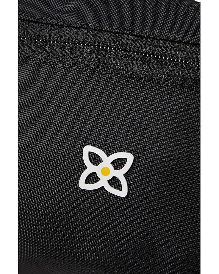 Sherpani Zoom Crossbody Product Image