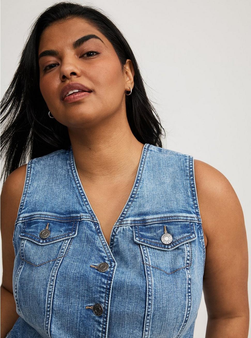 Western Denim Vest Product Image