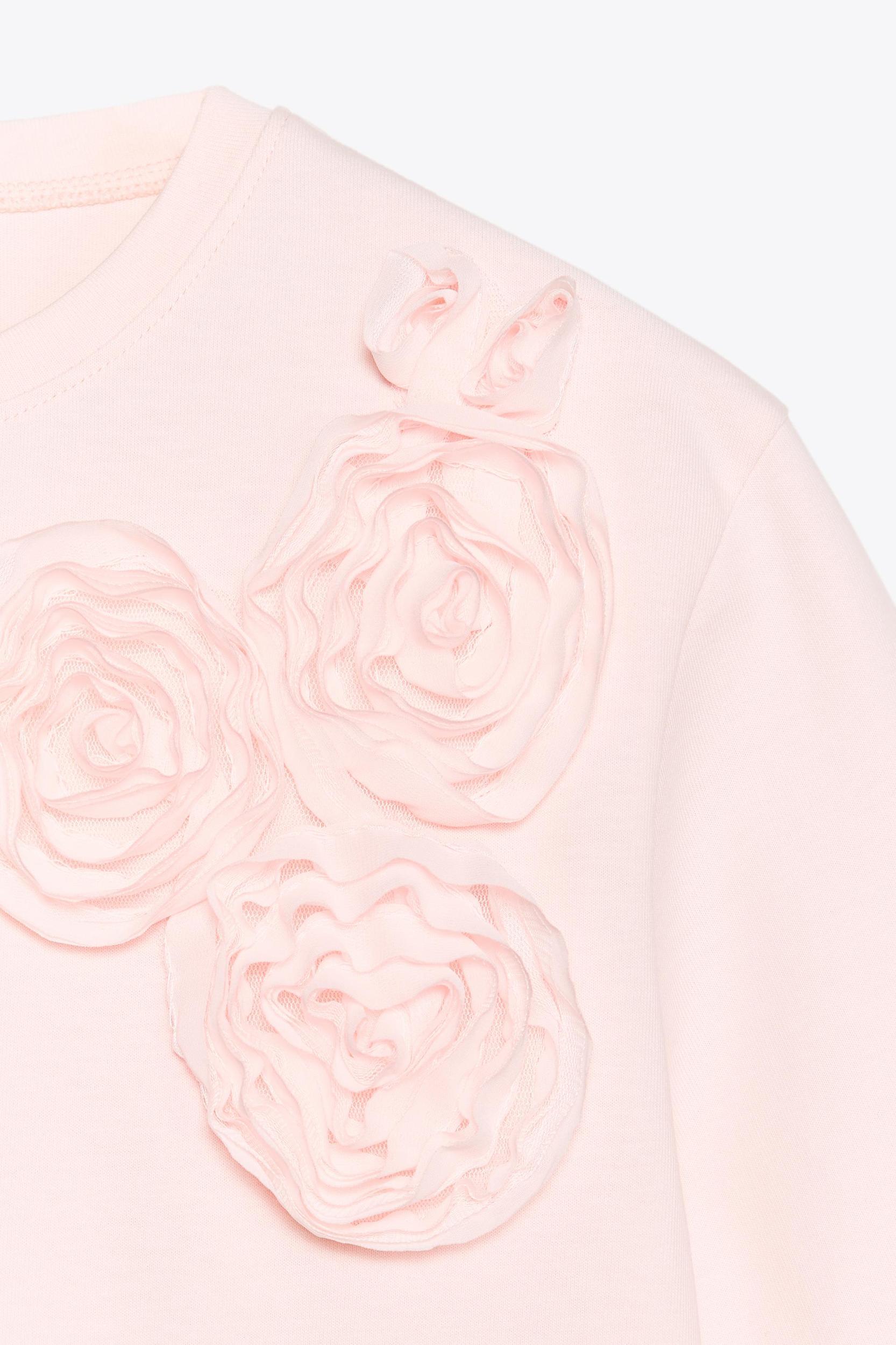 FLOWER T-SHIRT Product Image