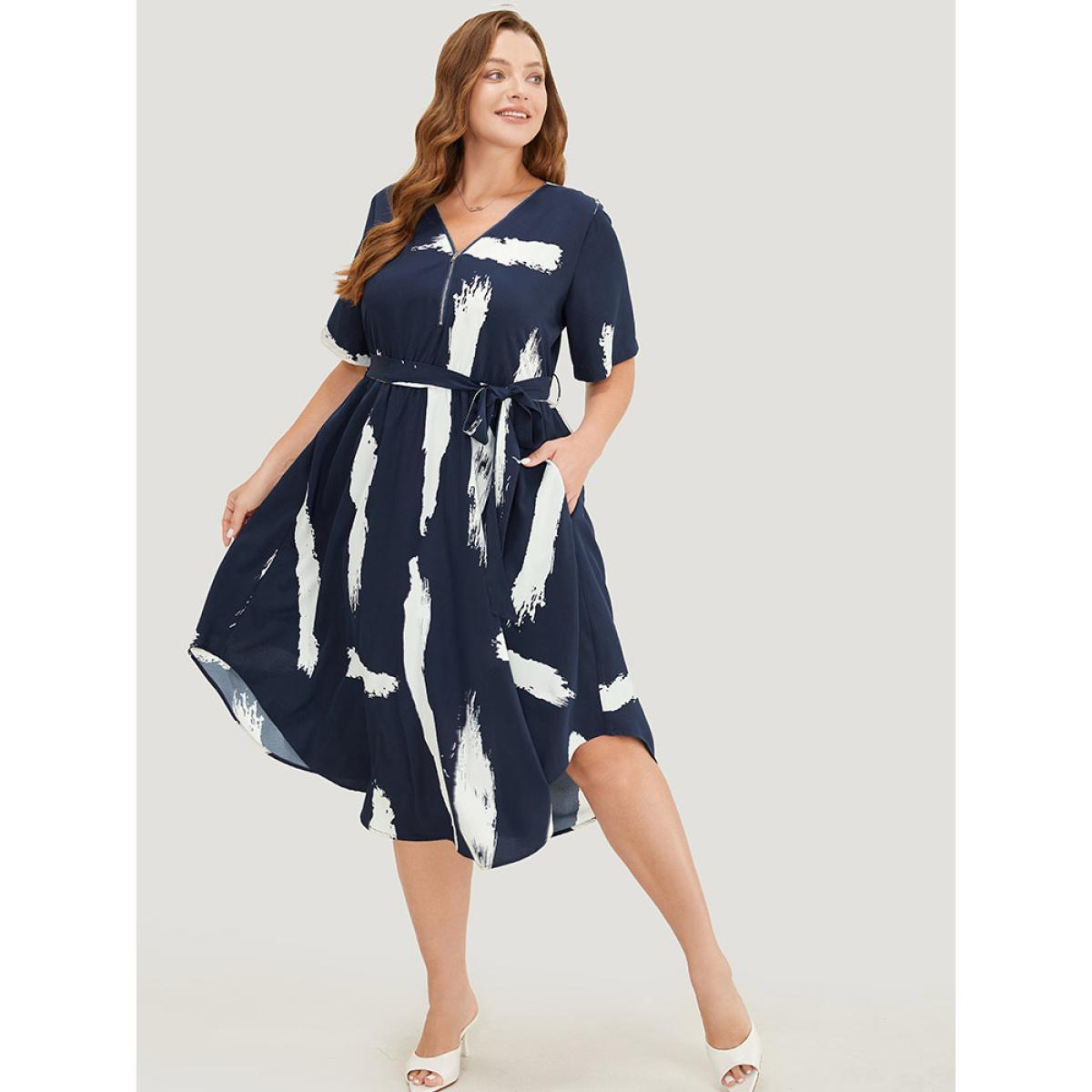 Plus Size Brush Print Half Zipper Pocket Belt Curved Hem Dress Indigo Women Elegant Gathered V-neck Short sleeve Curvy Midi Dress BloomChic 14-16/1X Product Image