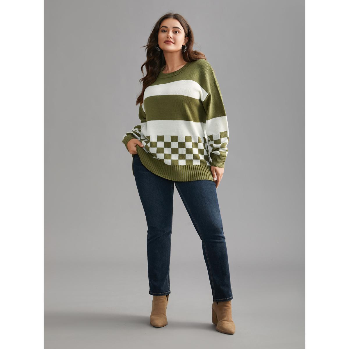 Plus Size Colorblock Contrast Round Neck Split Hem Pullover Moss Women Casual Loose Long Sleeve Round Neck Everyday Pullovers BloomChic 28/5X Product Image