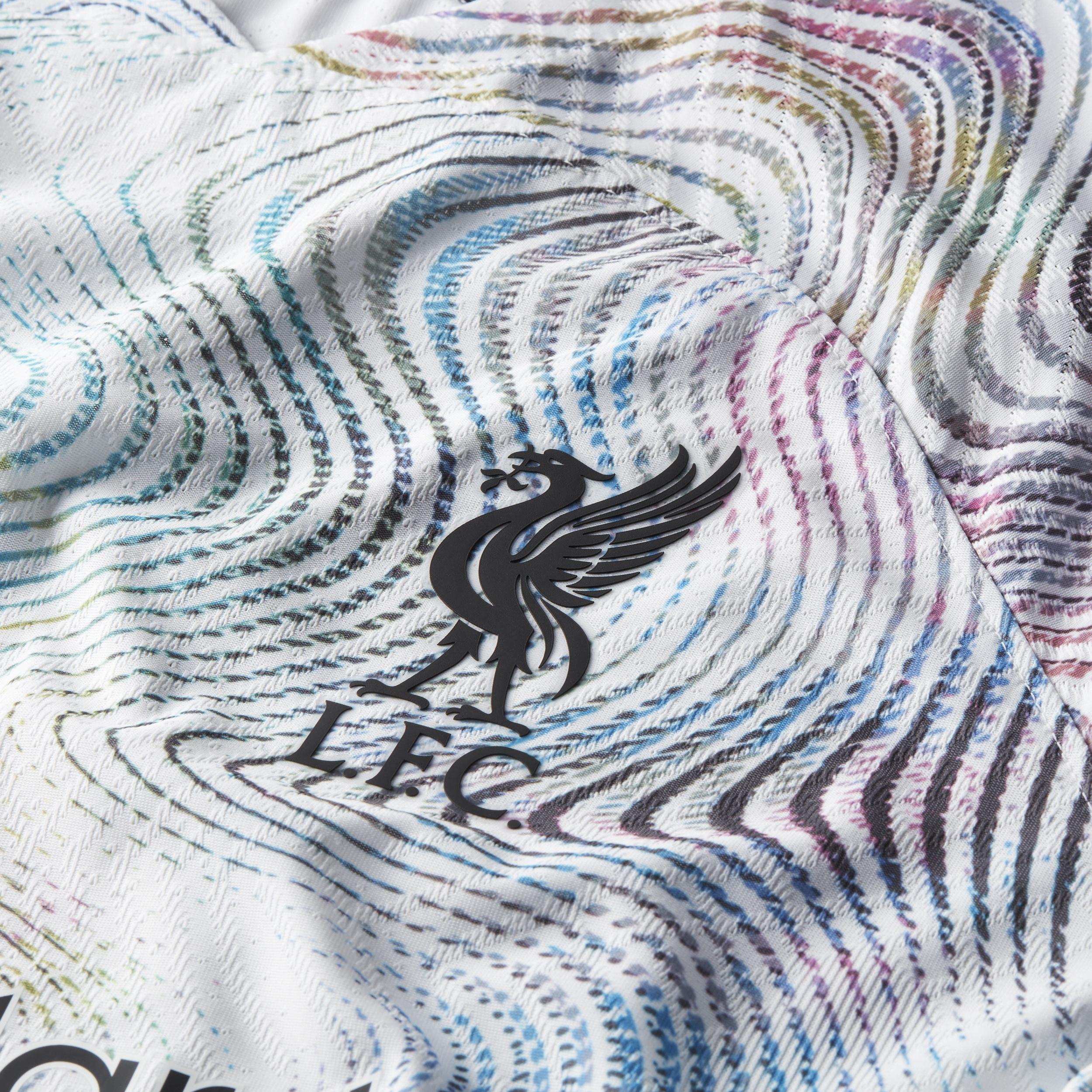 Mens Nike White Liverpool 2022/23 Away Vapor Match Authentic Jersey - White Product Image