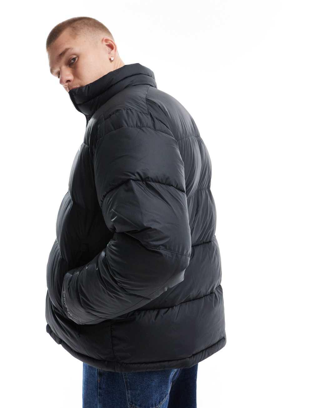Columbia Pike Lake II jacket in black Product Image