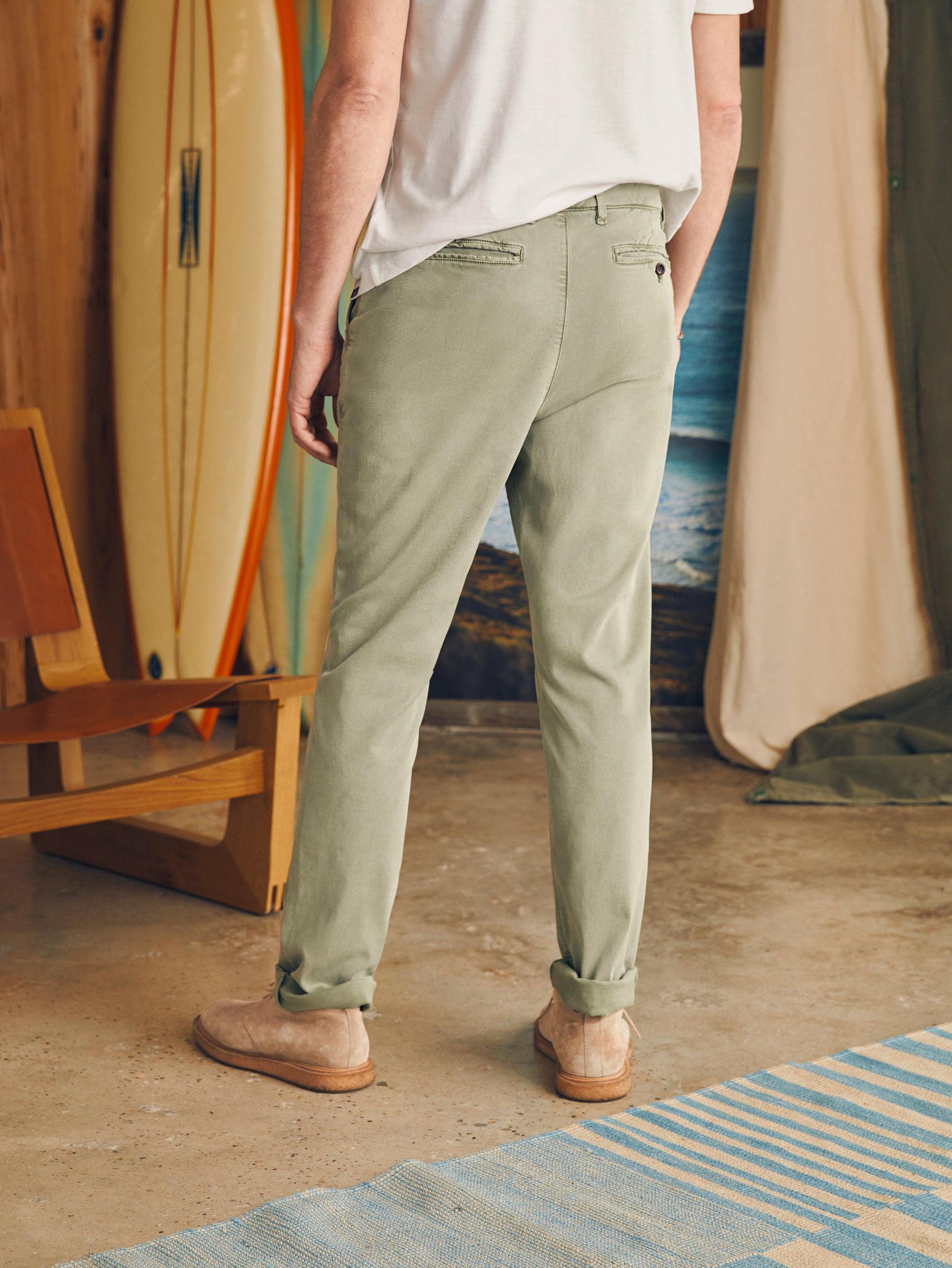 Coastline Stretch Chino (30" Inseam) - Mountain Olive Male Product Image