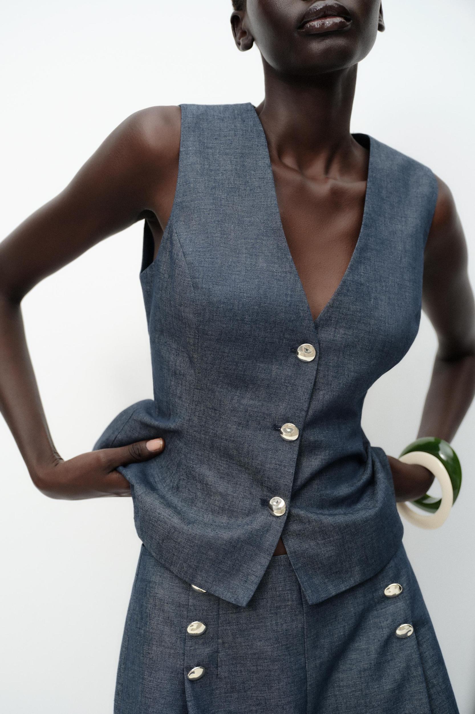 LINEN PEPLUM VEST Product Image