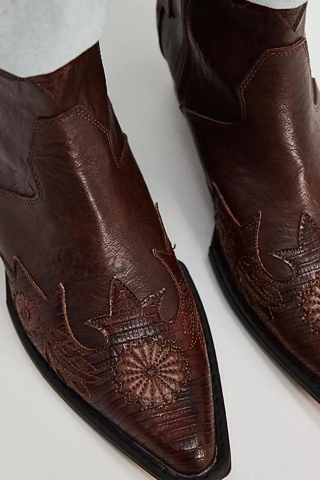 Savanna Vegan Western Boots Product Image