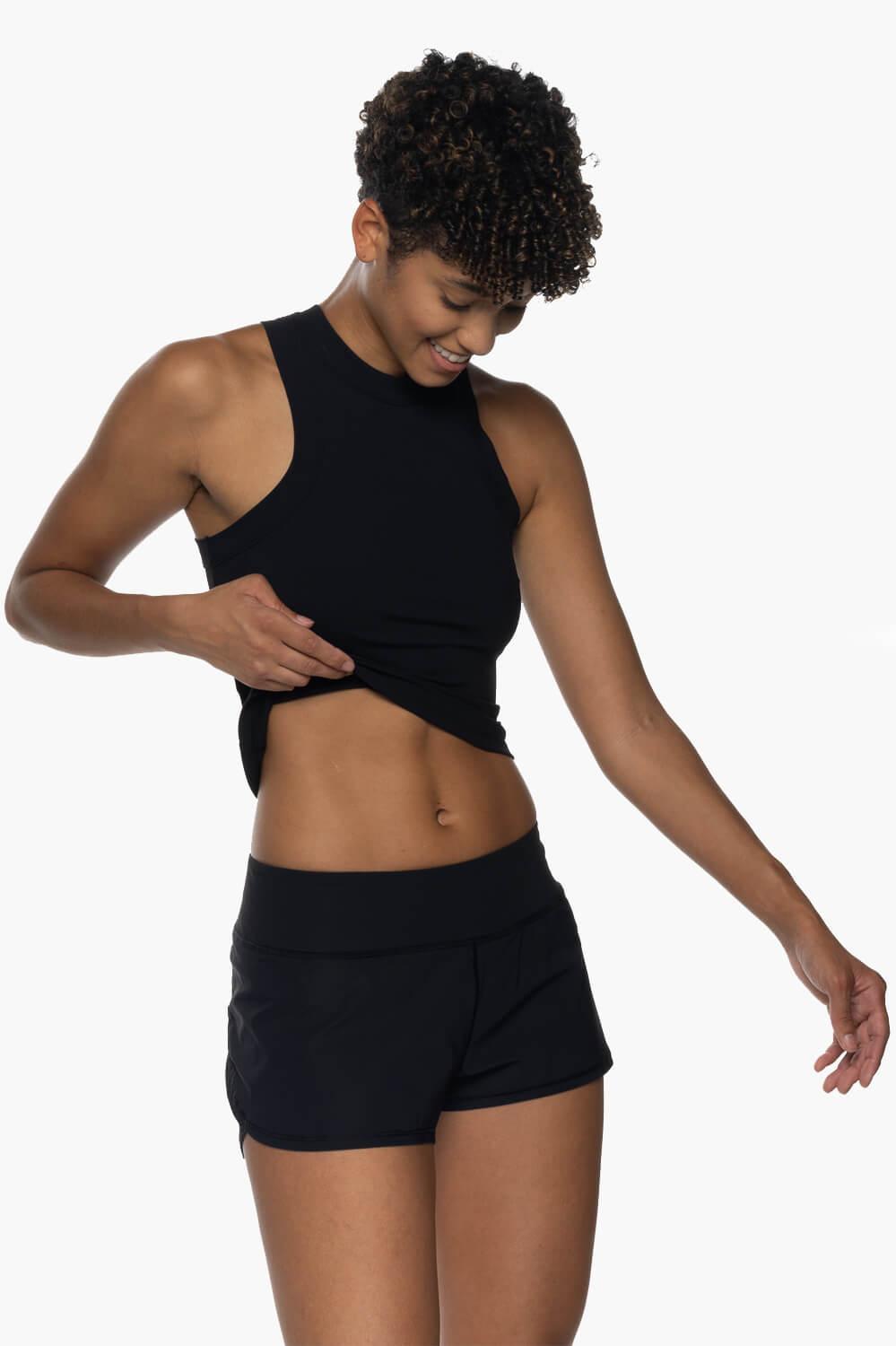 Poppy Run Short Product Image