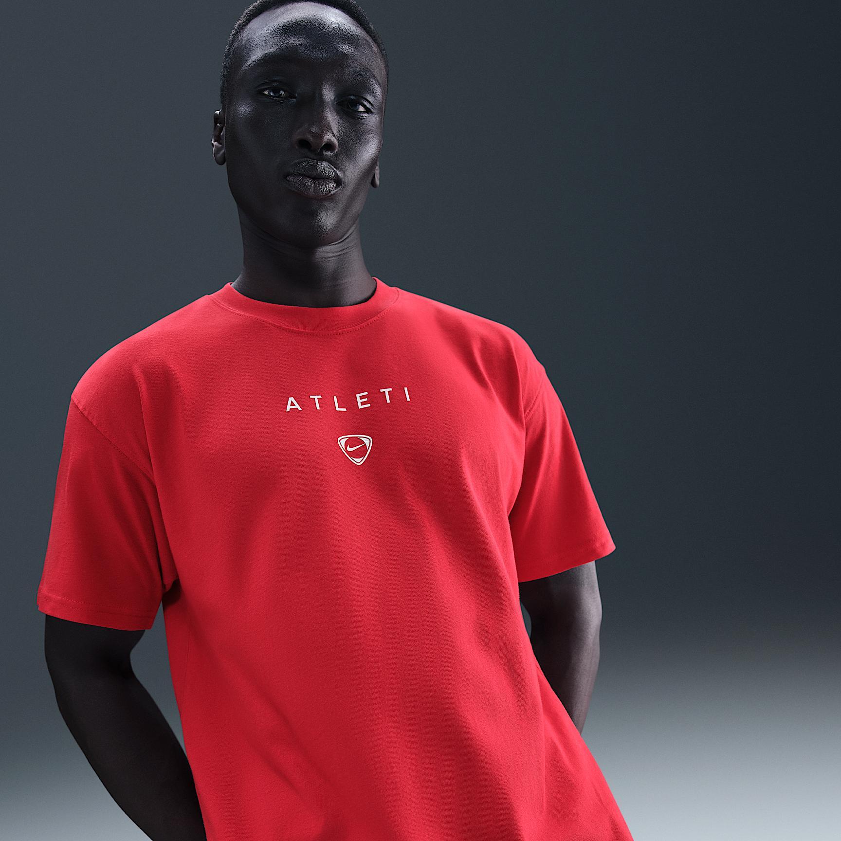 Atlético Madrid Men's Nike Total 90 Soccer T-Shirt Product Image
