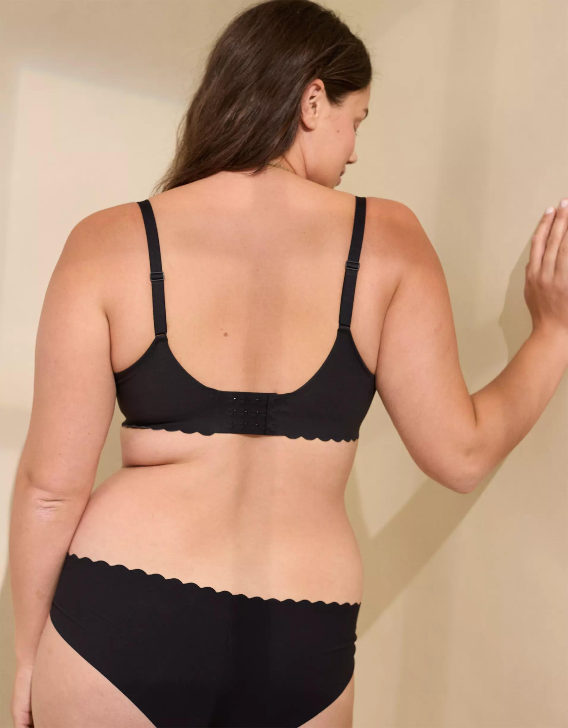 SMOOTHEZ Demi Lightly Lined Bra Product Image
