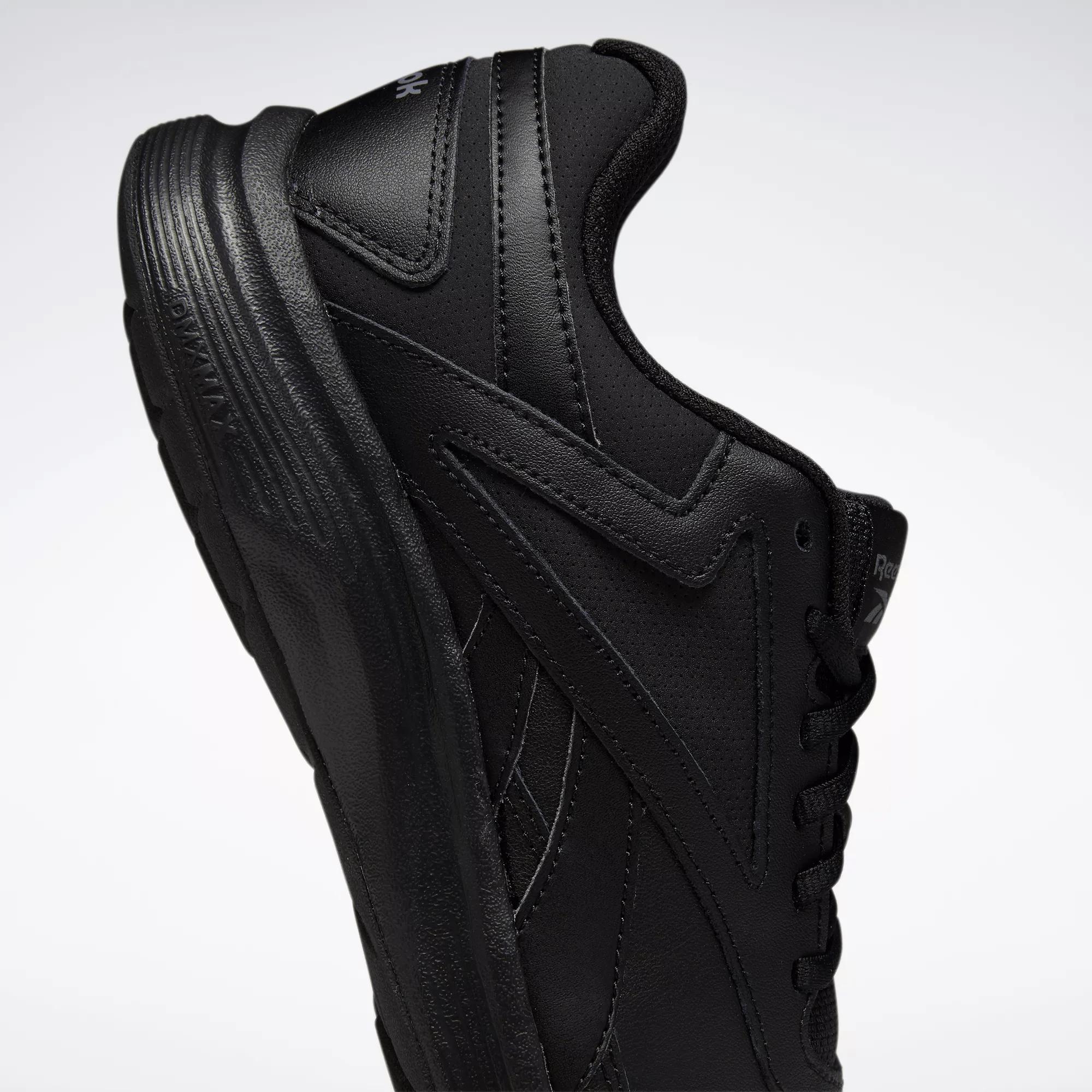 Walk Ultra 7 DMX MAX Extra-Wide Men's Shoes in Black Product Image