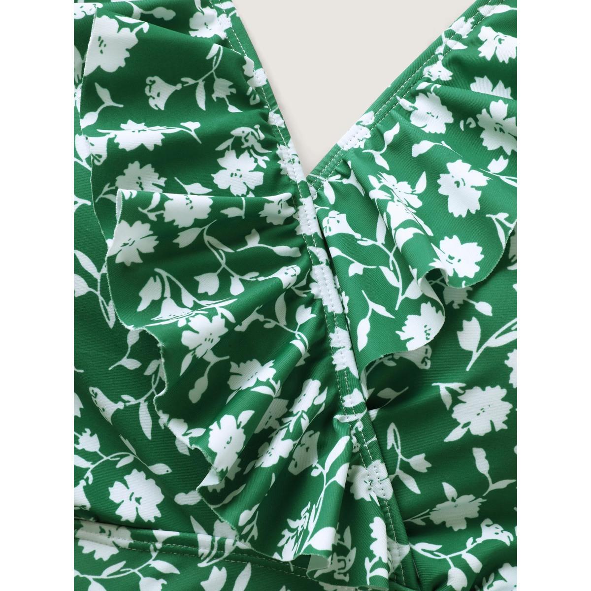 Plus Size Ruffled Ditsy Floral Print Swim Top Women's Swimwear Greenbean Beach Ruffles High stretch Skinny Overlap Collar Curve Swim Tops BloomChic 18-20/2X Product Image