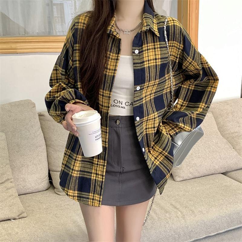 Long-Sleeve Plaid Shirt Product Image