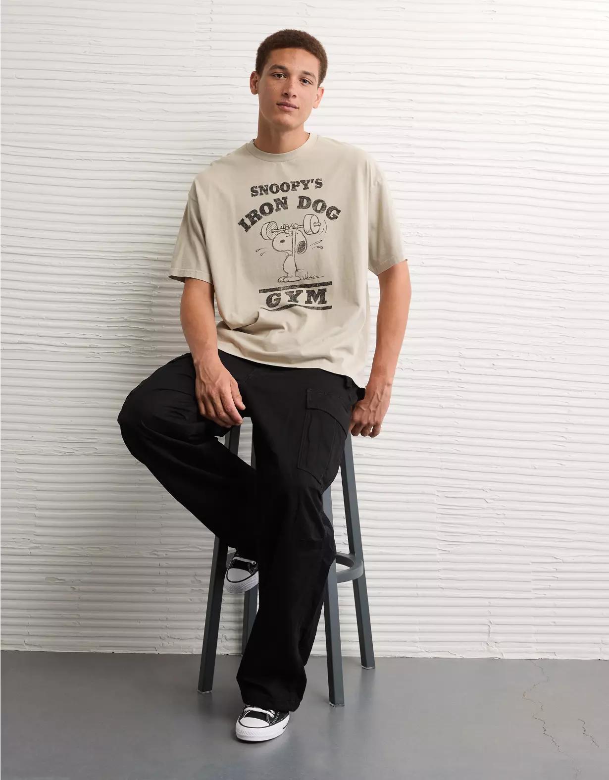 AE Boxy Snoopy Graphic T-Shirt Product Image