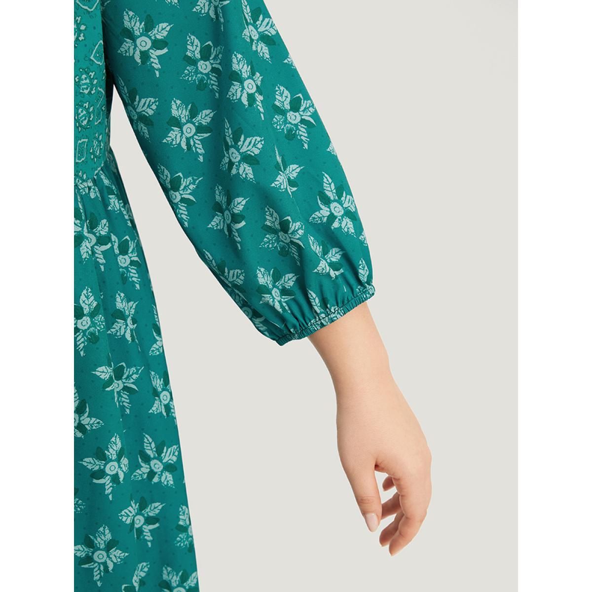 Plus Size Bandana Print Tie Neck Button Detail Dress Emerald Women Vacation Elastic cuffs Tie Neck Elbow-length sleeve Curvy Midi Dress BloomChic 22-24/3X Product Image