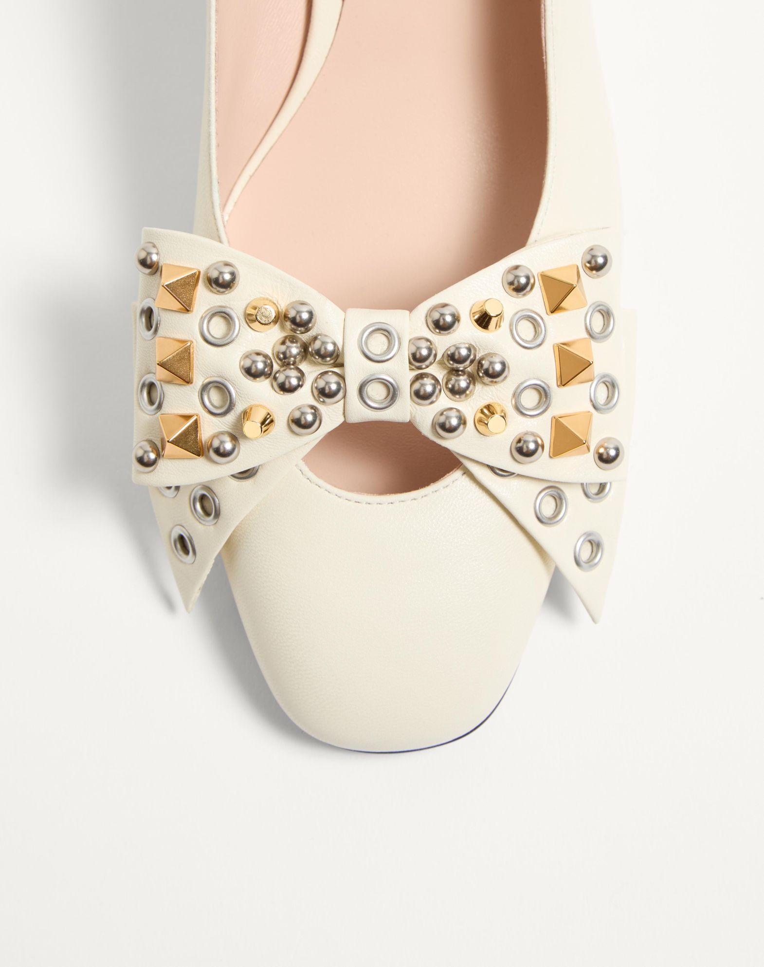 Bowow Pump In Kidskin With Studs 45Mm Product Image
