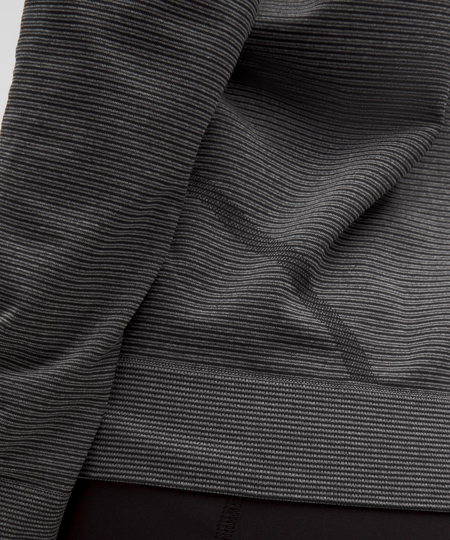 Swiftly Relaxed Long-Sleeve Shirt *Hip Length Product Image