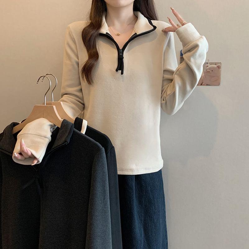 Half-Zip Plain Sweatshirt Product Image